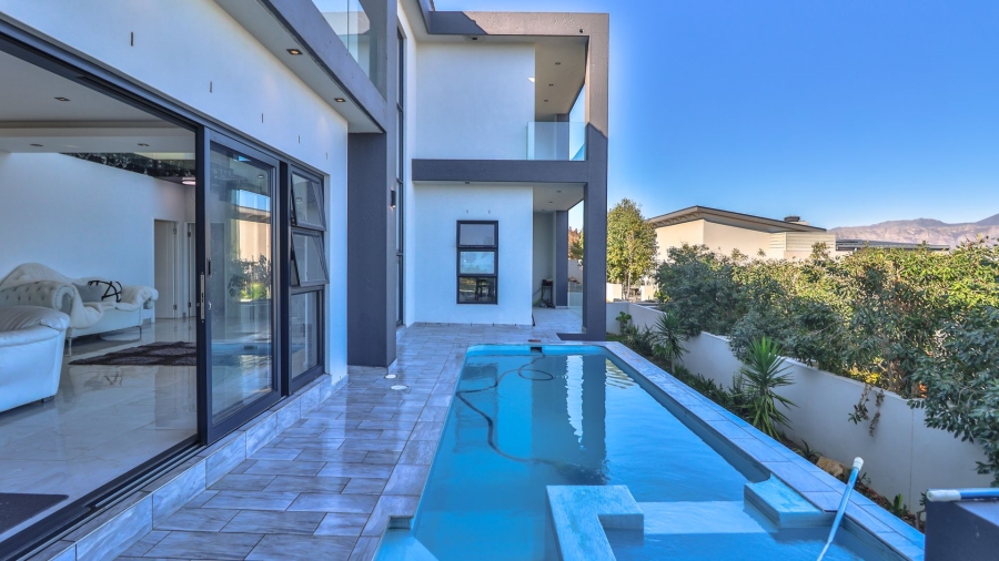 5 Bedroom Property for Sale in Fairhaven Country Estate Western Cape